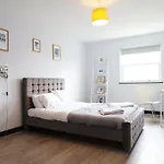 The Sunset Apartment - Margate Beach - By Goldex Coastal Breaks