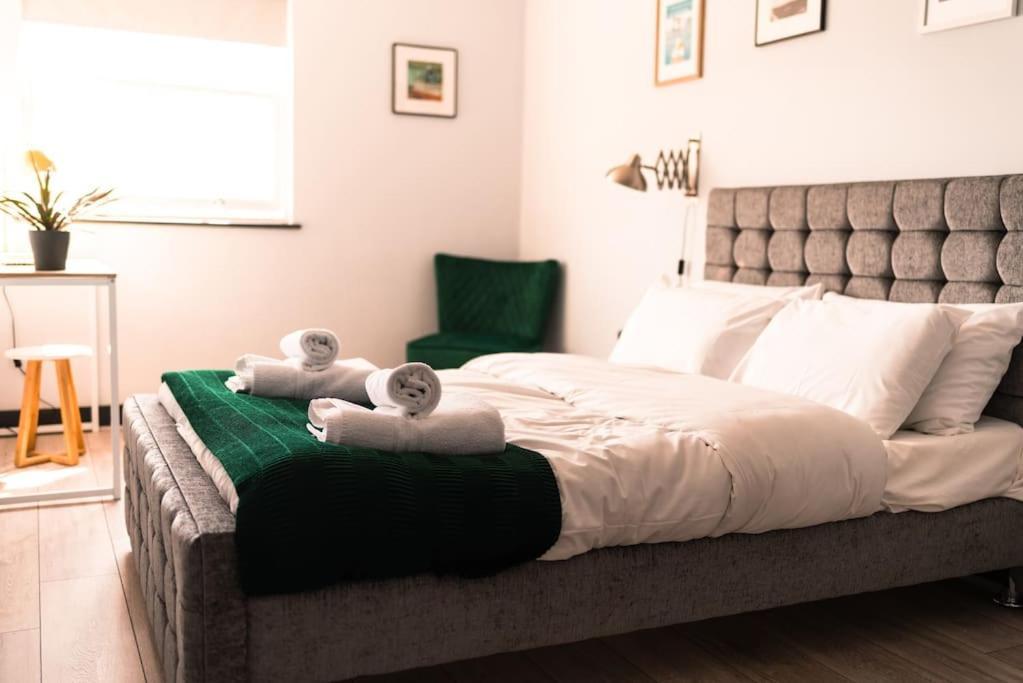 Apartment The Sunset - - By Goldex Coastal Breaks Margate